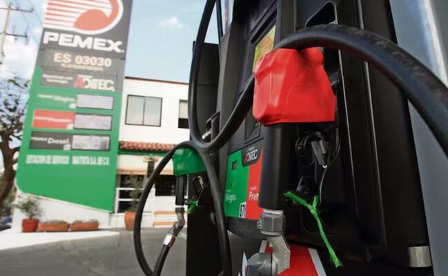 ¿Te roban gasolina sin darte cuenta? Estas son las señales de que no te dan litros completos