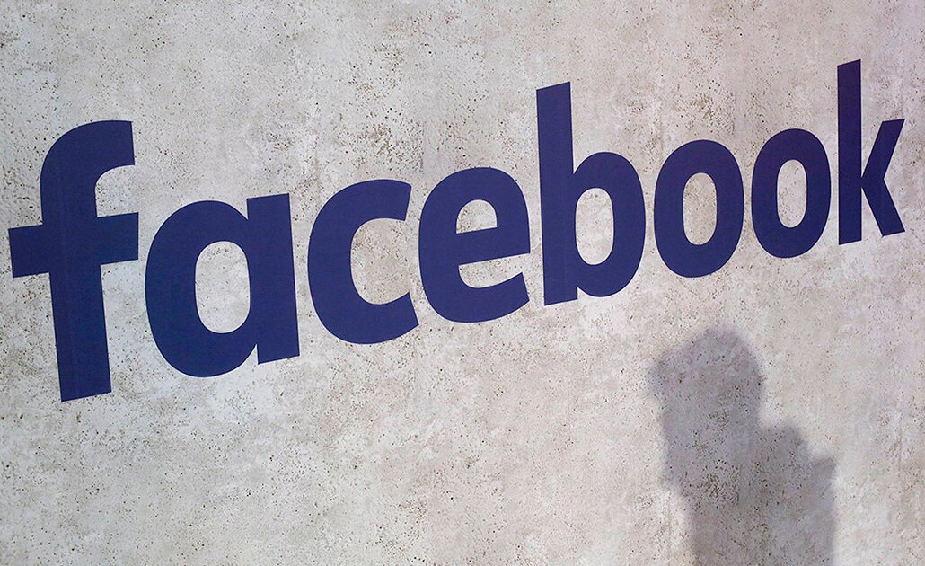 Multa EU a Facebook con 5 mil mdd por violaciones a la privacidad