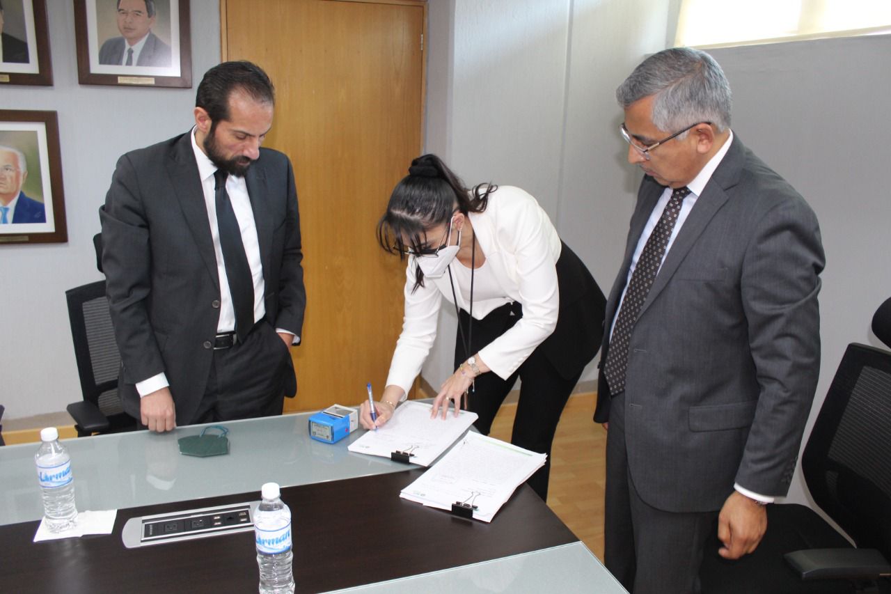 Presenta SCT denuncia ante fiscalía por desfalco en proyecto de transporte Red Metro. Fotos: Especiales