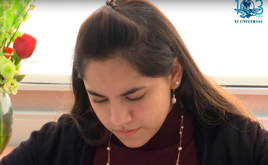 Suplantan identidad digital de la niña genio mexicana