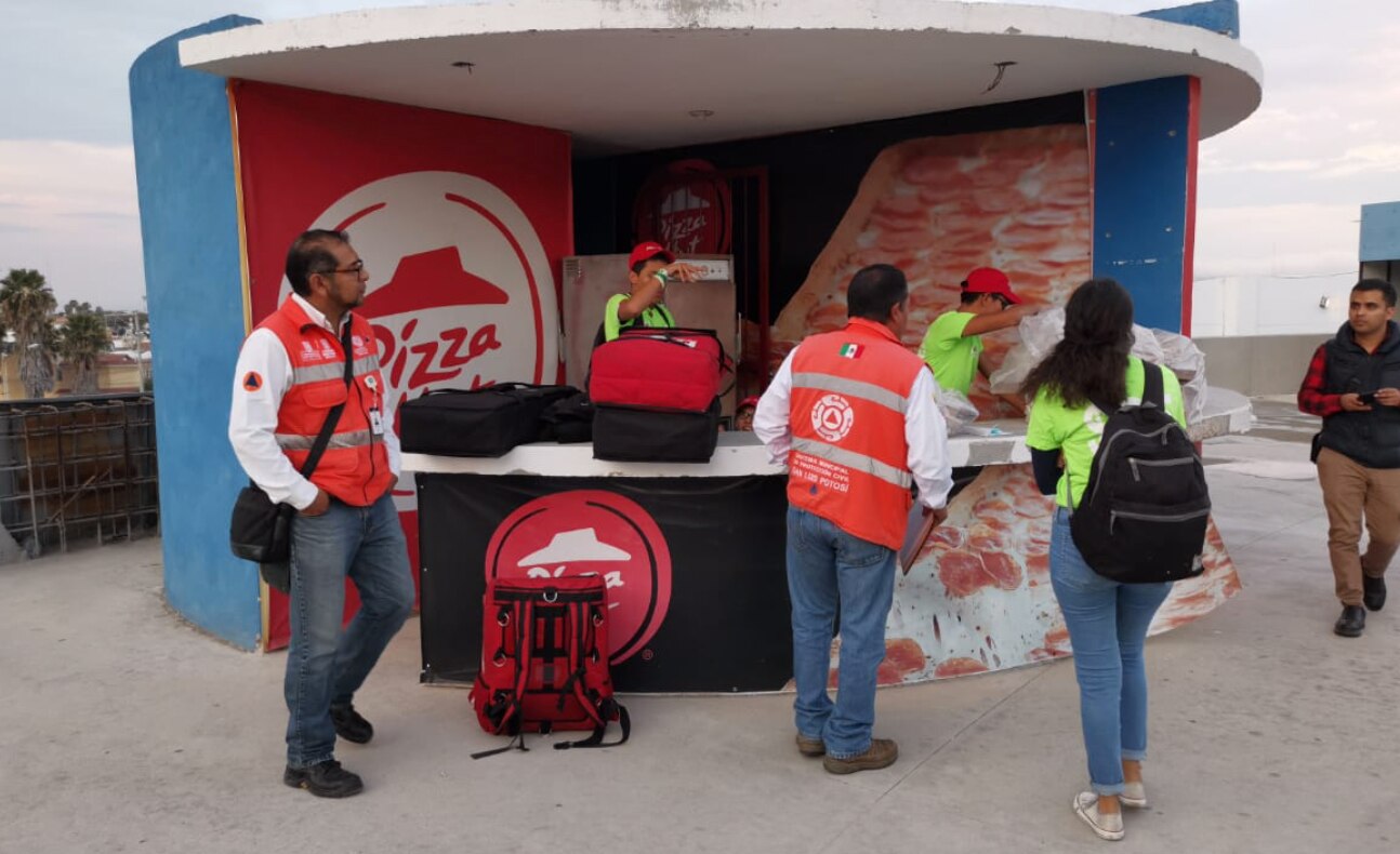 PC realiza operativo de revisión a puestos de comida en el Alfonso Lastras