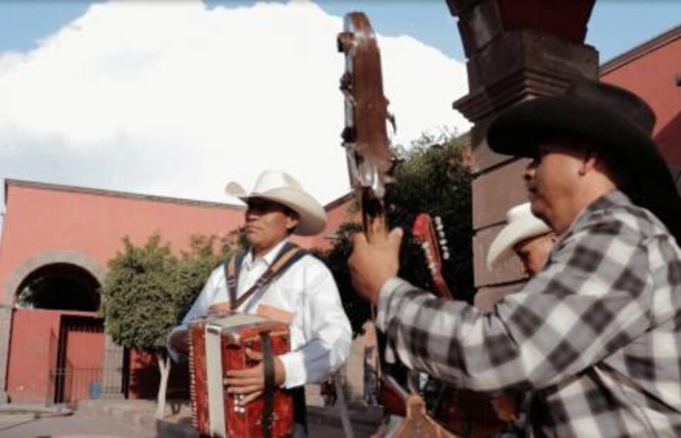 “Nos cortaron las alas”, músicos en crisis por suspensión de fiestas por pandemia