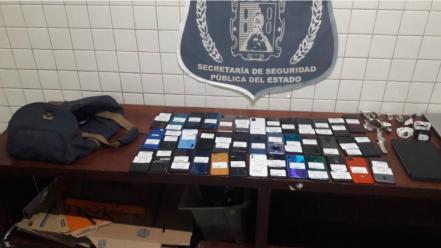 Abren boquete para robar casa de empeño en SLP; cae presunto ladrón