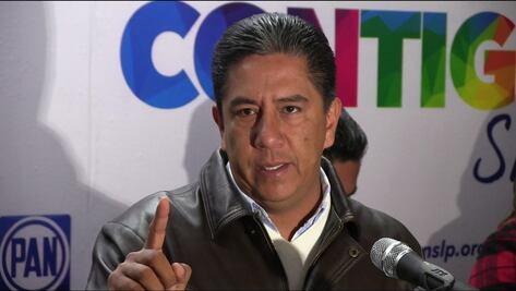 Se registra Marco Antonio Gama como precandidato al senado