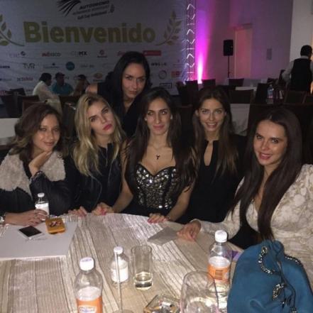 Tania Ruiz, de edecán a influencer; así se veía la potosina antes de conocer a Enrique Peña Nieto