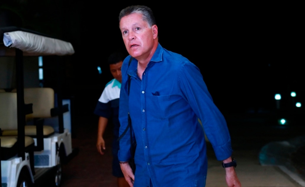Se va Ricardo Peláez por la puerta de atrás de Cruz Azul