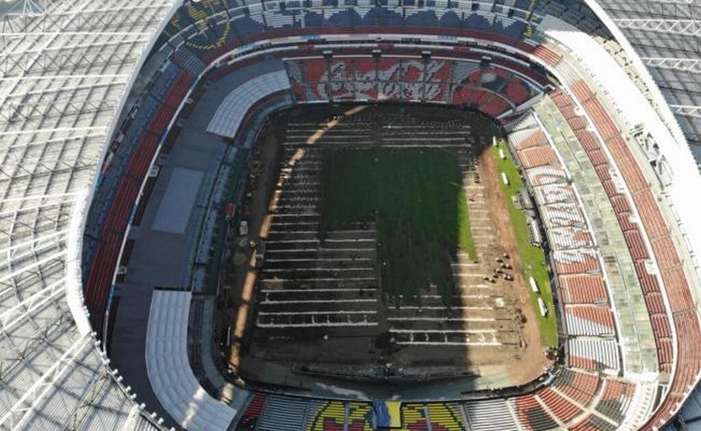 En el Azteca siguen los trabajos a marcha forzada
