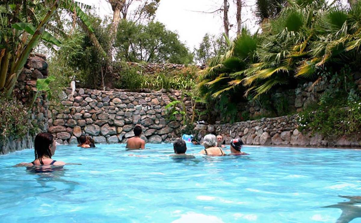 Feriados de Mayo 2024, qué días se suspenden clases y son descanso obligatorio