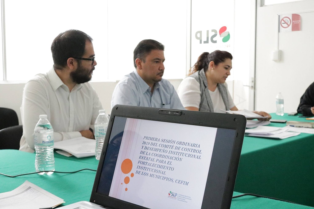Realizan sesión ordinaria del Comité de Control Interno y Desarrollo Institucional