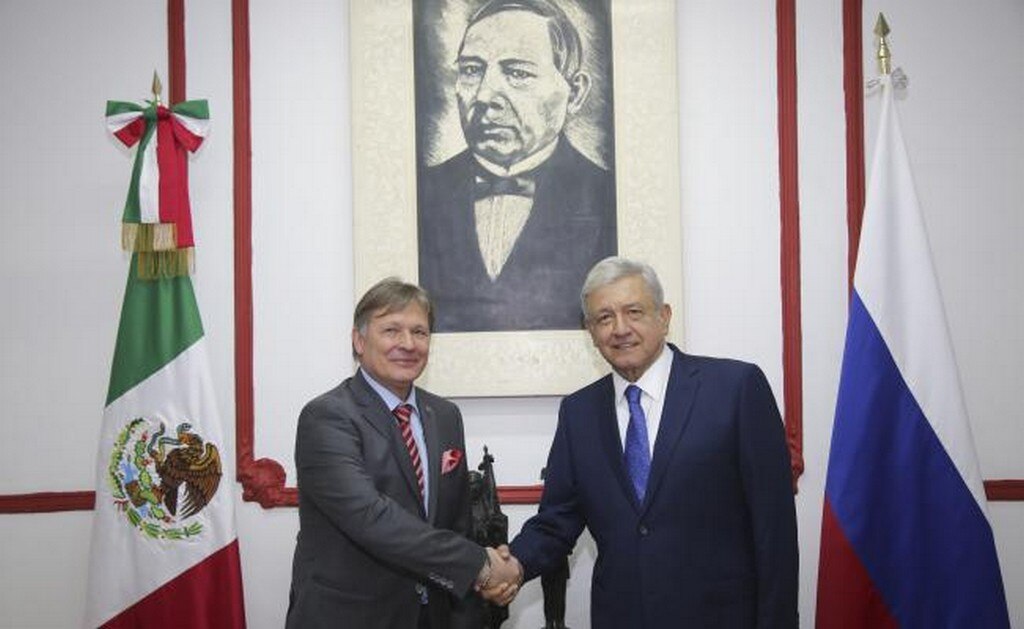 Se reúne AMLO con el embajador de Rusia en México