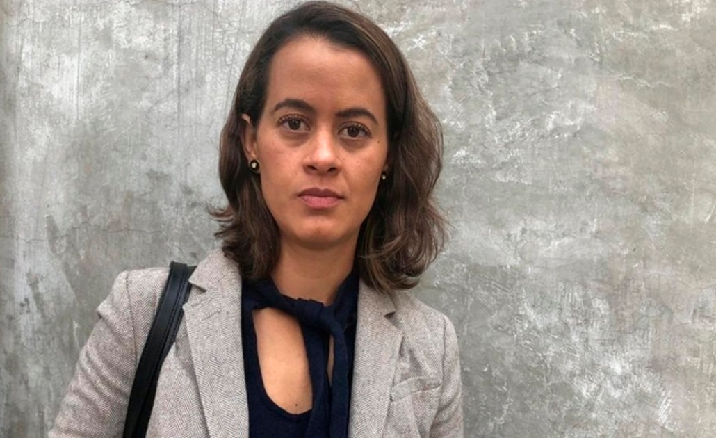 "El sacerdote y director de mi escuela me violaba y me hacía ver cómo abusaba de otras niñas"