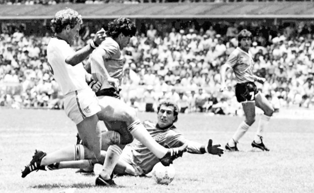 Se cumplen 33 años del "gol del siglo" de Maradona en el Azteca