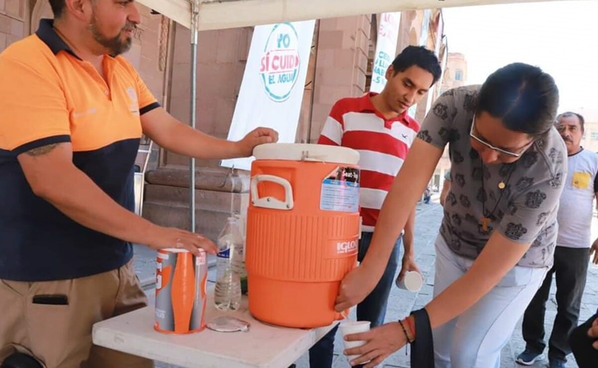 Módulos de hidratación en SLP. Foto: Xochiquetzal Rangel