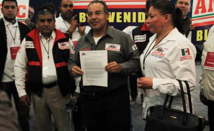 Violencia y bloqueos en Guanajuato afectan a sector transportista de SLP