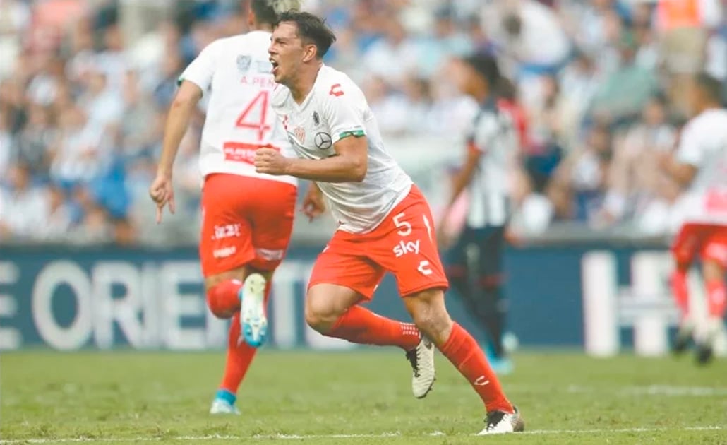 Necaxa va por la remontada ante Monterrey