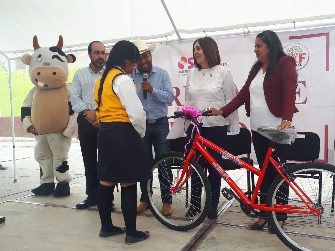 DIF estatal entrega apoyos en el Altiplano potosino