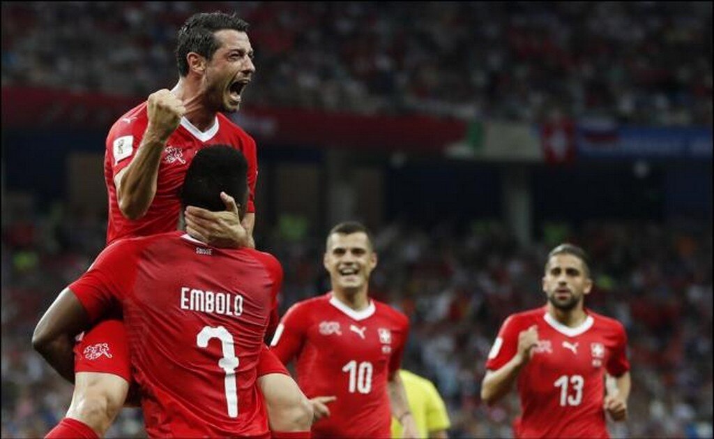 Suiza empata con Costa Rica; se medirá a Suecia en octavos