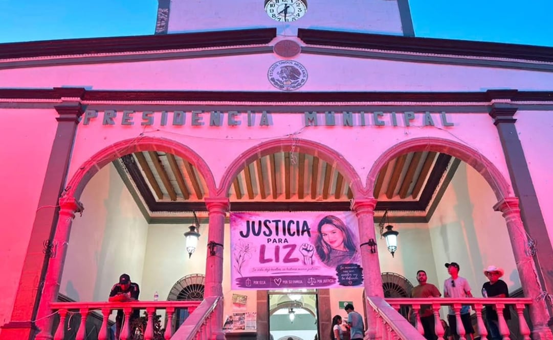 Toman Presidencia de Cerritos; exigen justicia por muerte de Lizbeth Sarai Castro. Foto: Alex Castro.