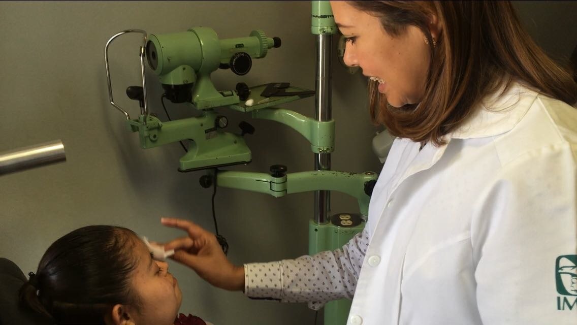 Padecimientos oculares afectan a al menos el 30 por ciento de la población infantil