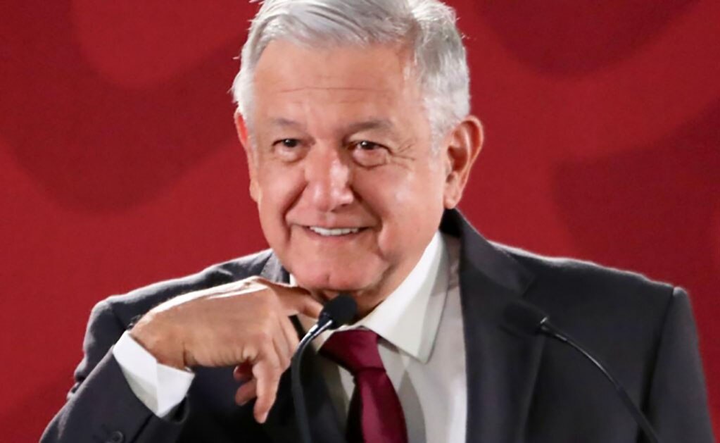 Niega López Obrador injerencia en elección interna del PRI