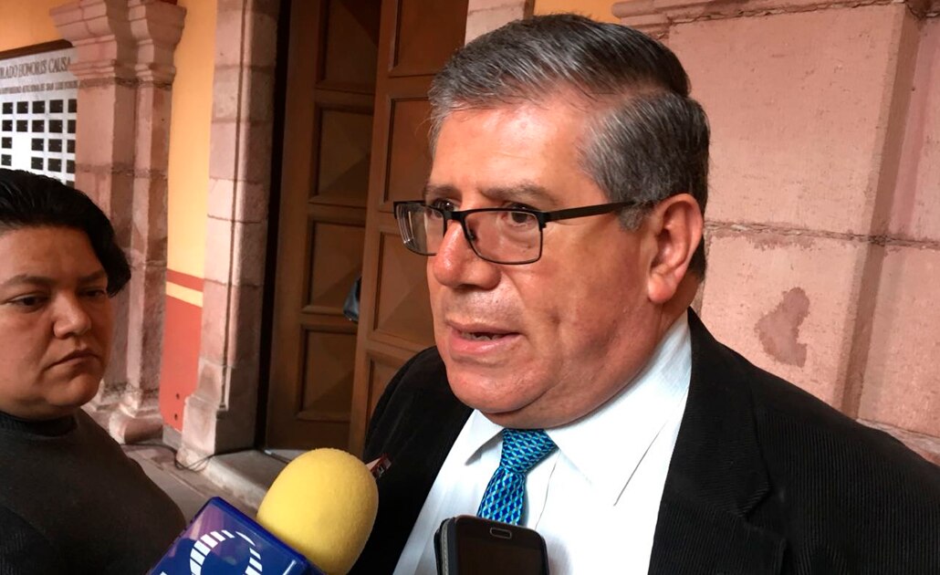 Redes sociales fortalecen democracia en el país, estima investigador