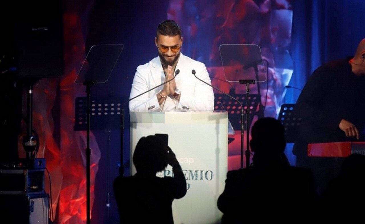 La entrega del premio se realizó la noche del martes en San Juan de Puerto Rico. Foto: EFE