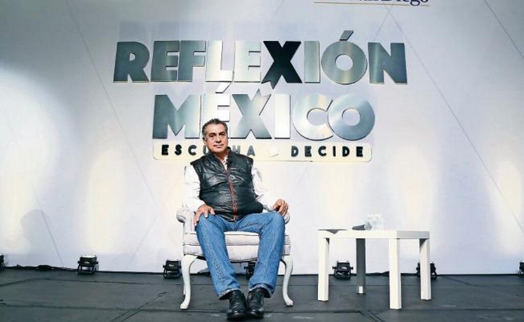 Llama "El Bronco" a López Obrador “manipulable”