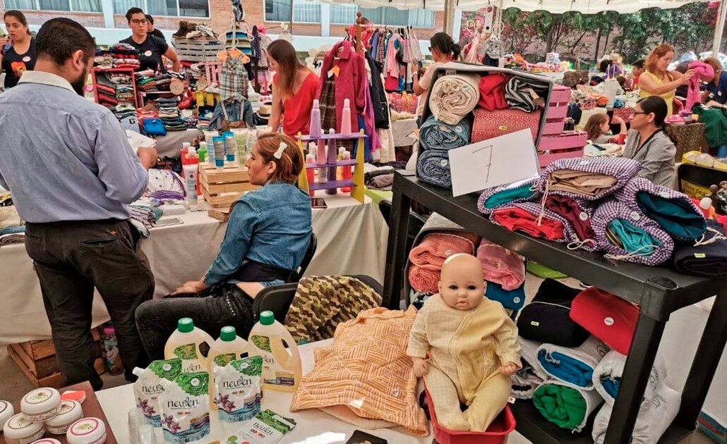 Iniciativa “Mercado de mami” ha reactivado el uso de 2 mil prendas y 450 libros