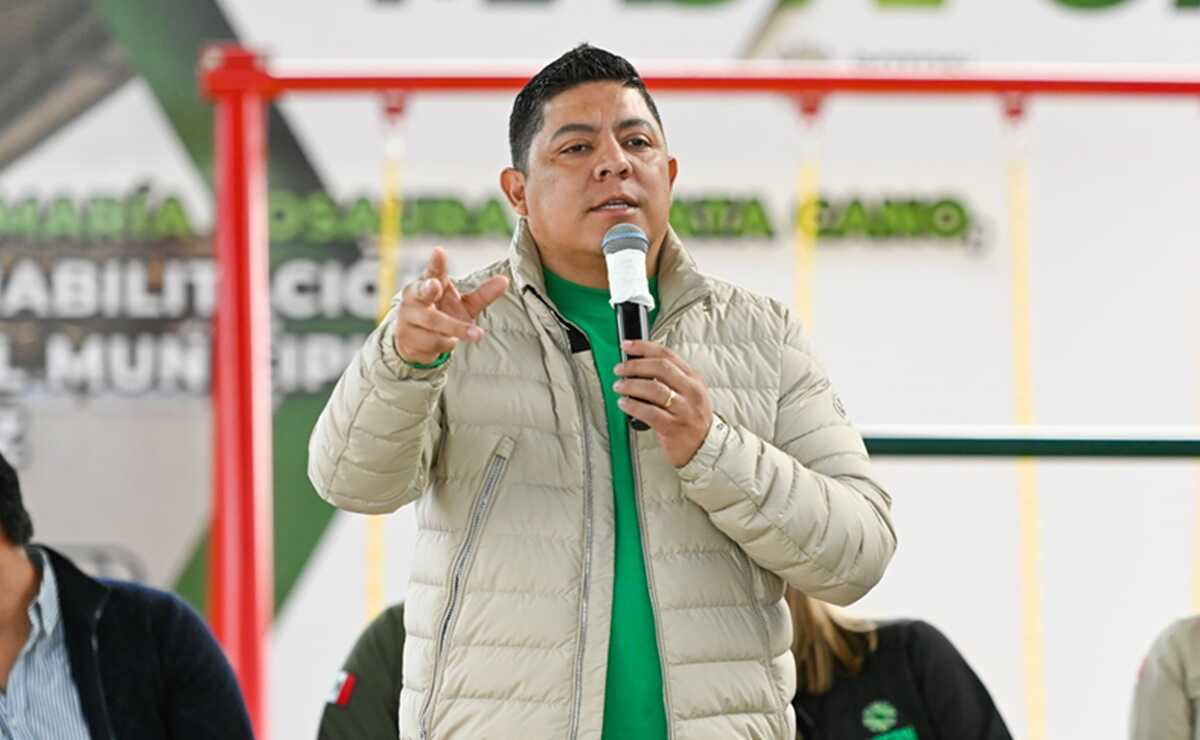 “El fraude del siglo”: Se compraban camionetas de lujo con el dinero de las pensiones de SLP, acusa Ricardo Gallardo