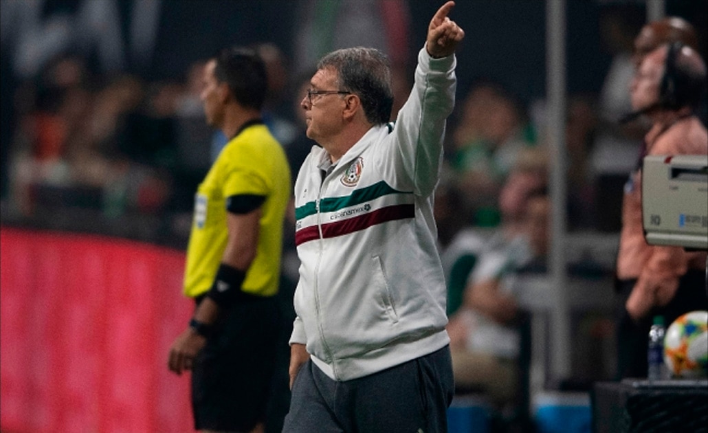 Aunque los promuevan, los naturalizados no interesan al 'Tata'