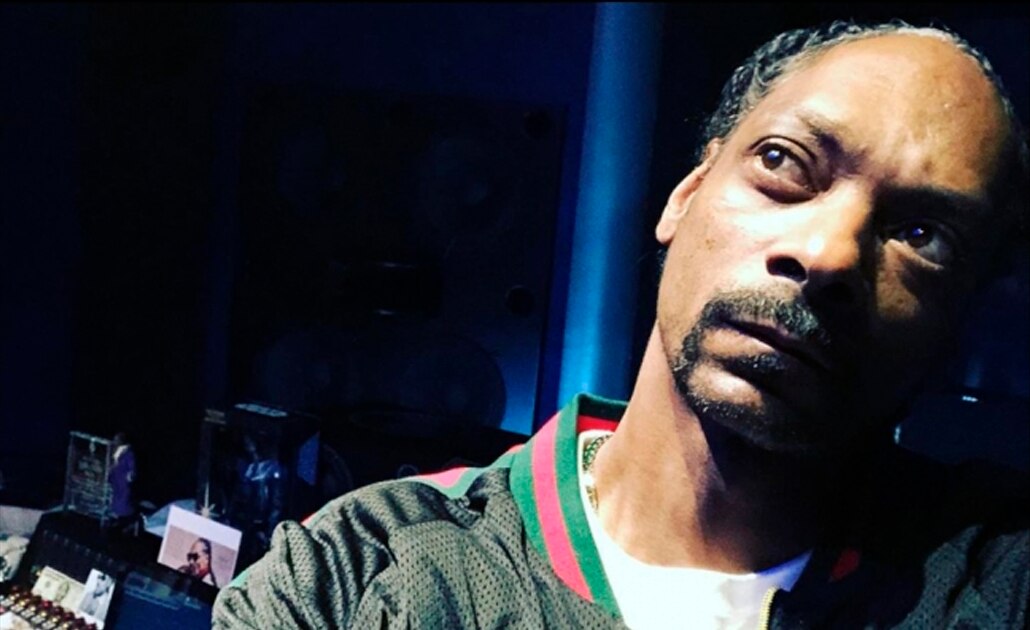 Páguenle a las futbolistas lo que ellas valen: Snoop Doog