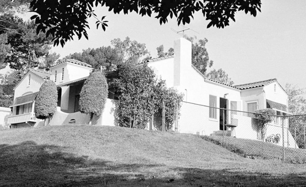 Venden casa donde seguidores de Charles Manson asesinaron a dos personas