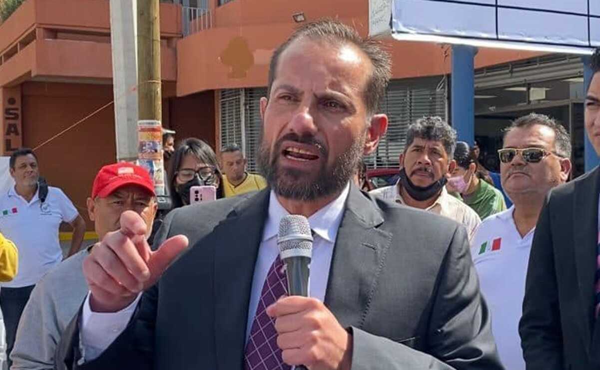 Leonel Serrato se va a Delegación Regional del Bienestar, tras su renuncia a SCT de San Luis. Foto: Facebook Leonel Serrato Sánchez