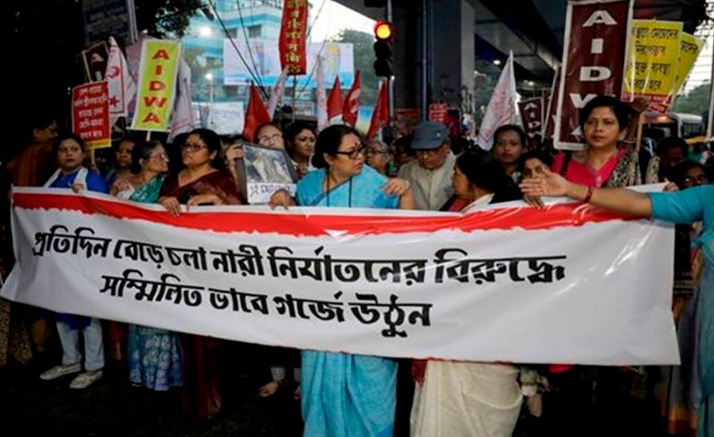 Muere en India víctima de violación que fue quemada cuando iba a testificar