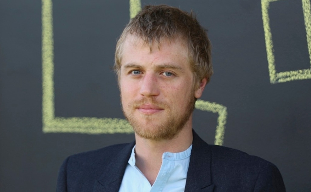 Publican la primera imagen Johnny Flynn como David Bowie en "Stardust"