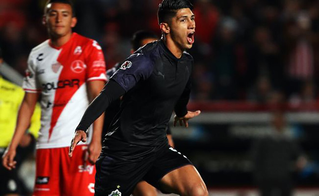 Chivas derrota a Necaxa en su primer triunfo del Clausura 2018