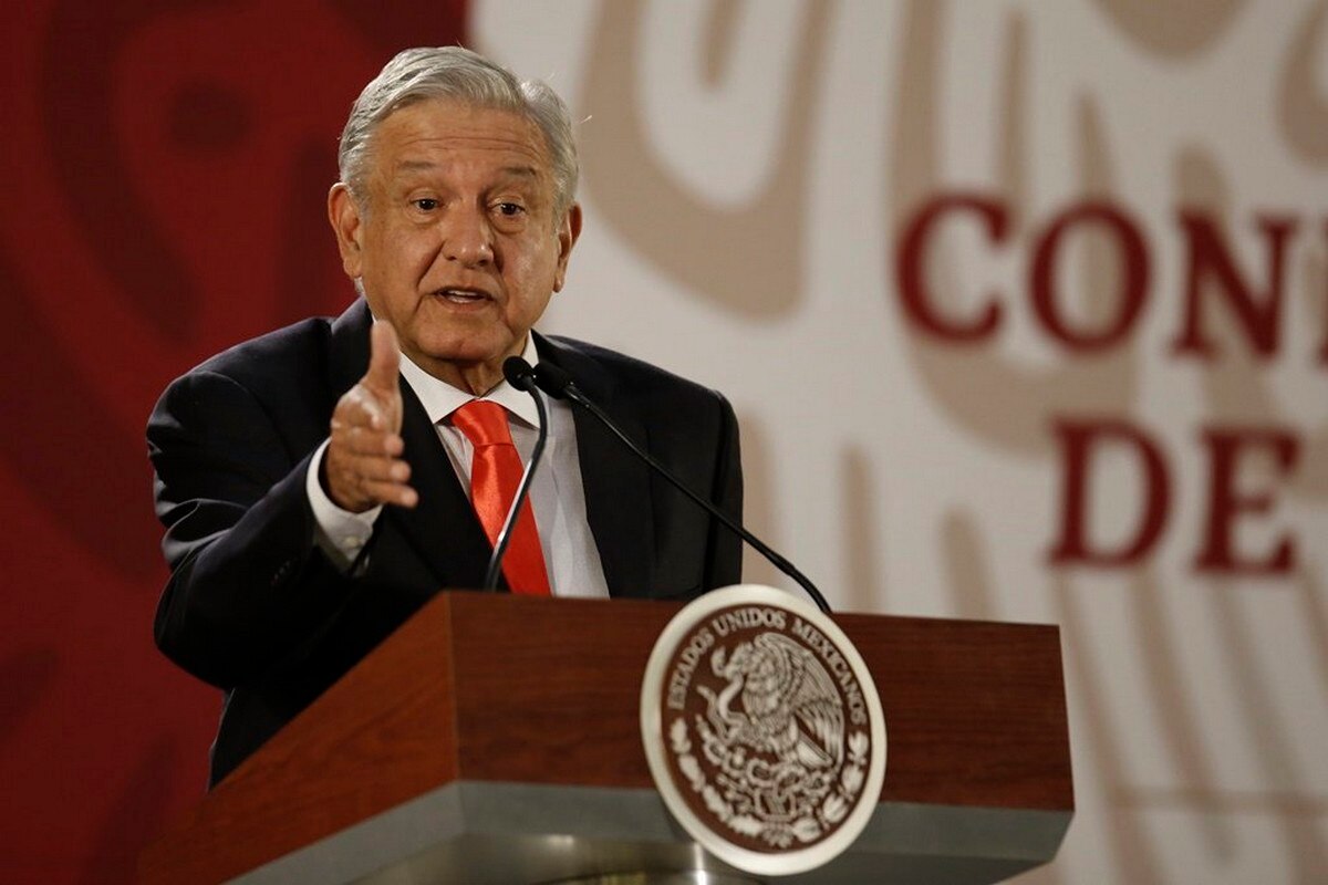 Aumento a salario mínimo, fruto de conciliación entre trabajadores, empresas y Banxico: AMLO