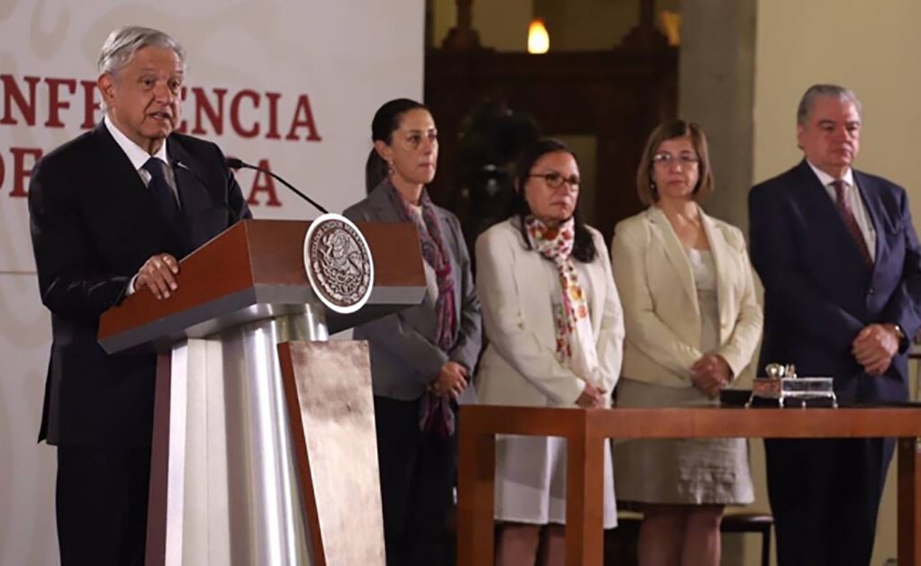 López Obrador propone al Infonavit prohibir el desalojo de deudores de créditos
