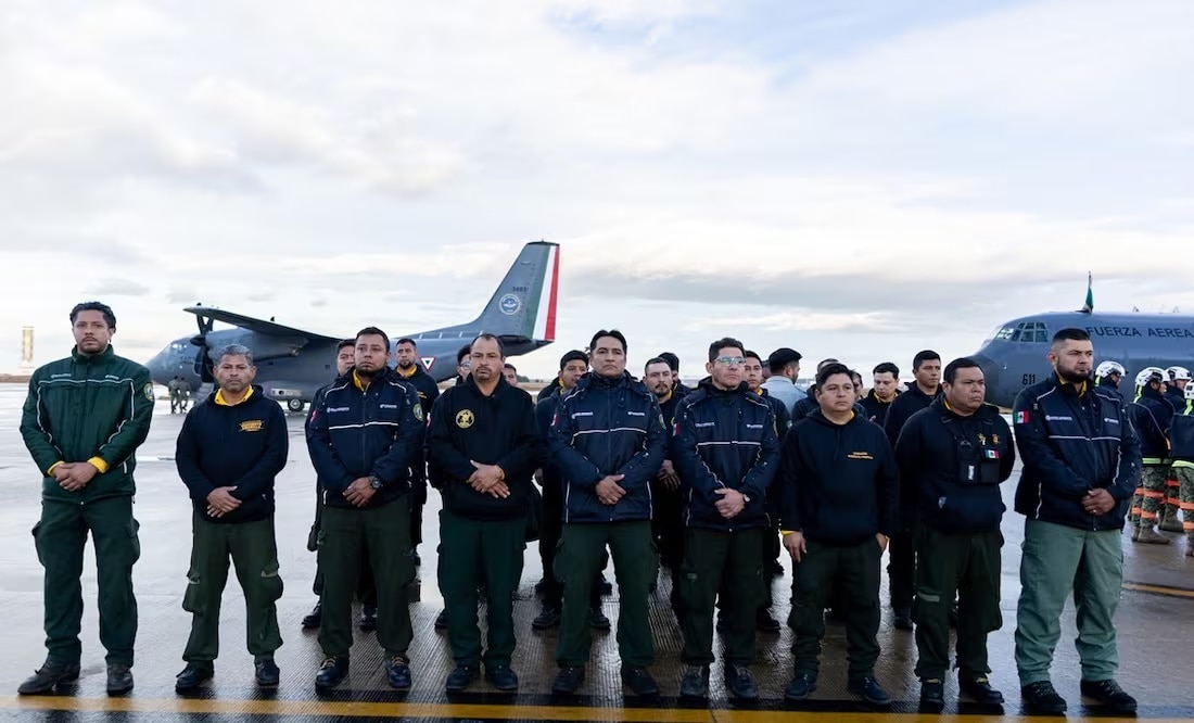 Llega equipo mexicano a California, EU, para combatir incendios; “eso hacen los amigos”, dice Newsom