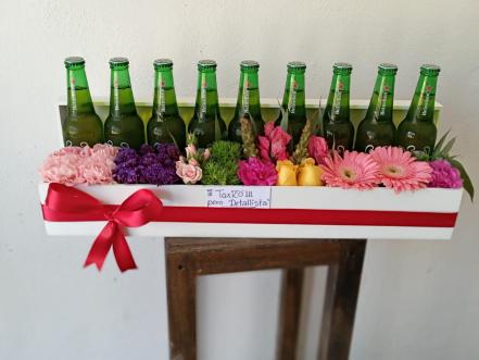 La floristería de San Luis Potosí que realiza arreglos con elotes preparados