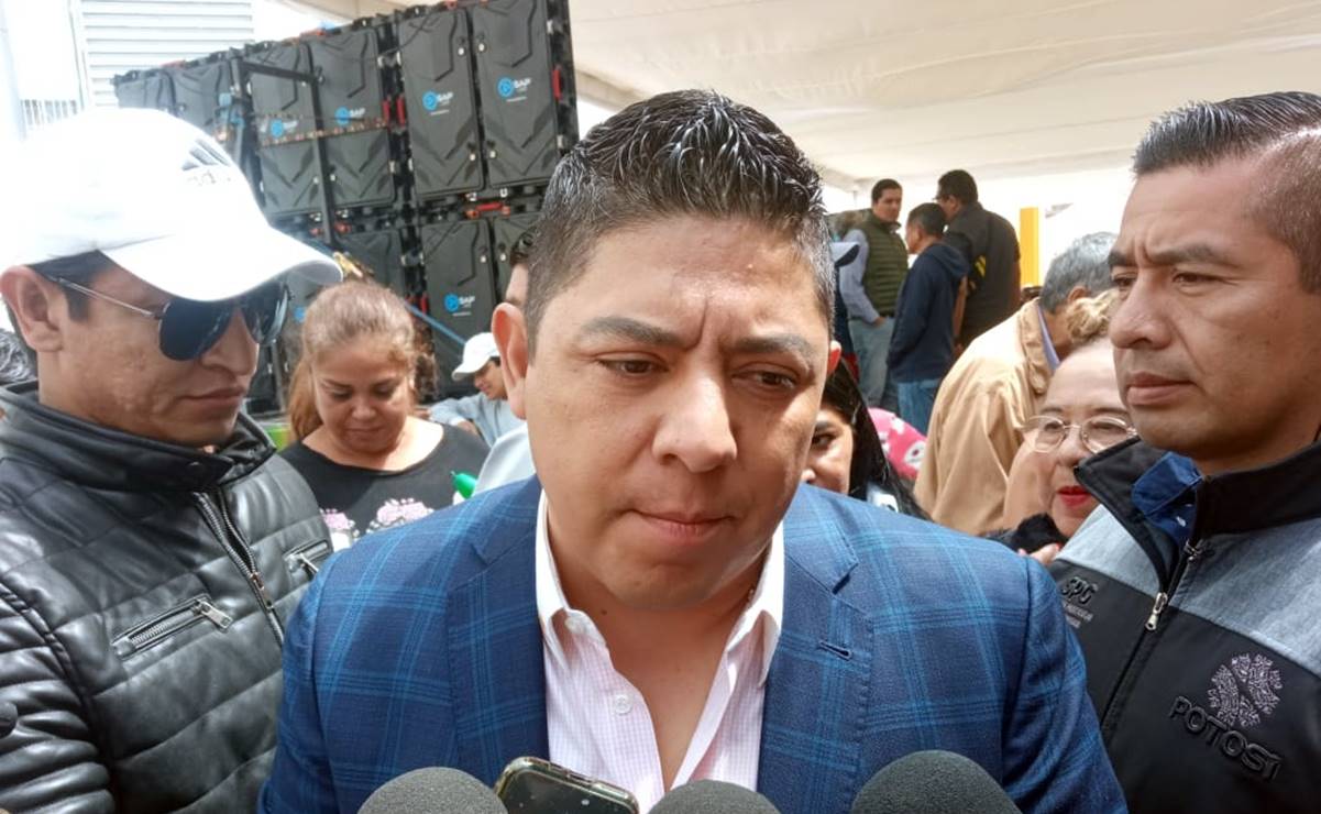 El gobernador Ricardo Gallardo Cardona dejó claro que los funcionarios deben dar la cara por sus acciones a toda hora. Foto: Samuel Estrada EL UNIVERSAL