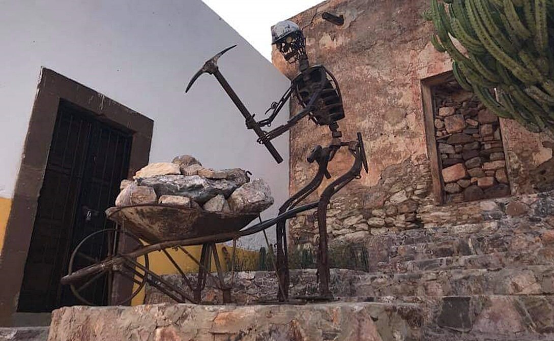 Alcaldesa aclara que no piden “cover” para entrar al pueblo minero de Cerro de San Pedro