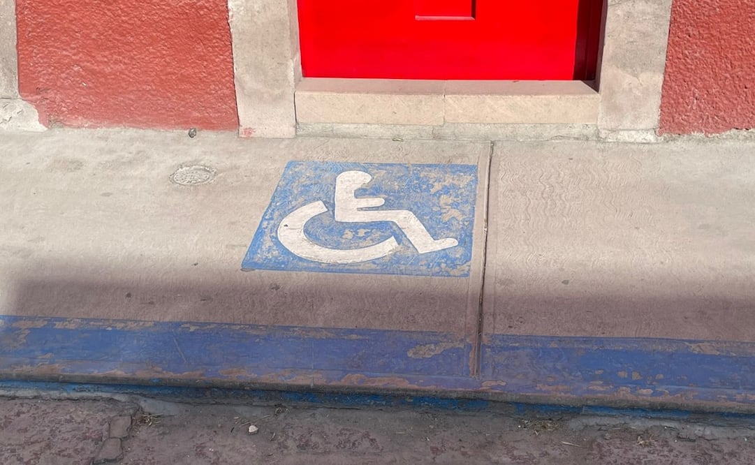 En SLP aumentarán los cajones de estacionamiento para personas con discapacidad. Foto: Humberto Torres