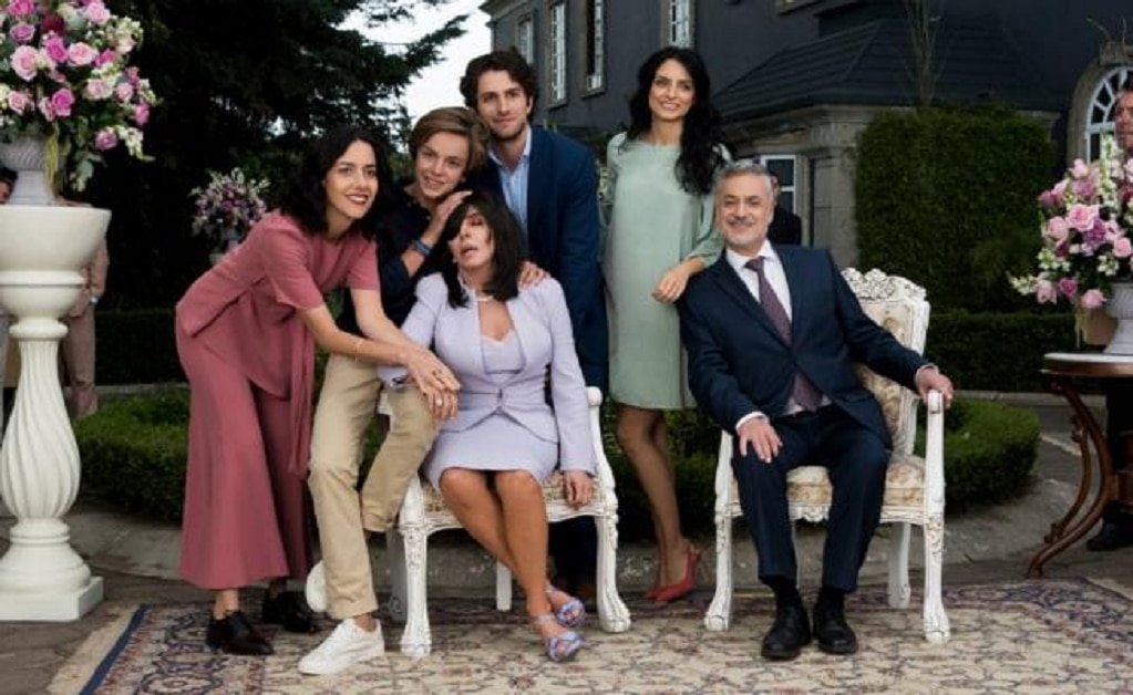  "La Casa de las Flores" y su parecido con "Esposas Desesperadas"