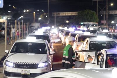 SCT registra una docena de quejas por cobros abusivos de taxistas desde o hacia la Fenapo