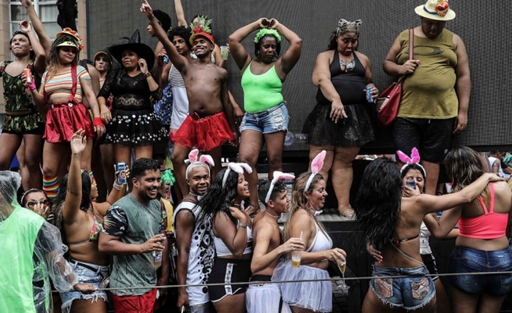 Carnaval de Brasil se regirá por primera vez por ley de acoso sexual