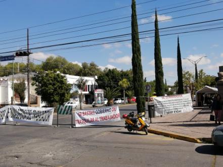 Leal Tovías desaprueba bloqueos de trabajadores sindicalizados del gobierno estatal