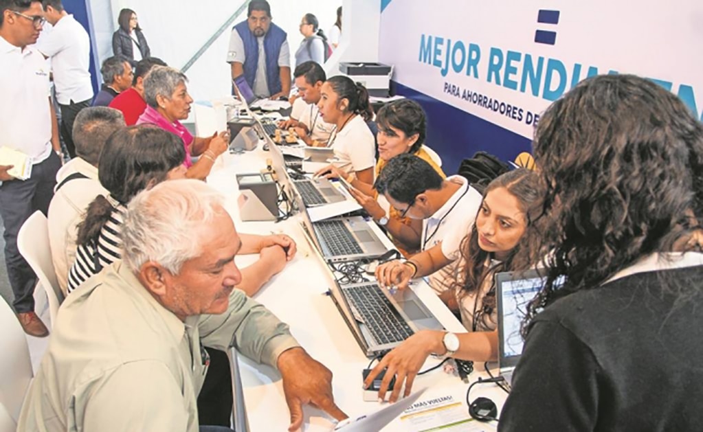 Trabajadores pegan a su Afore con retiros por desempleo