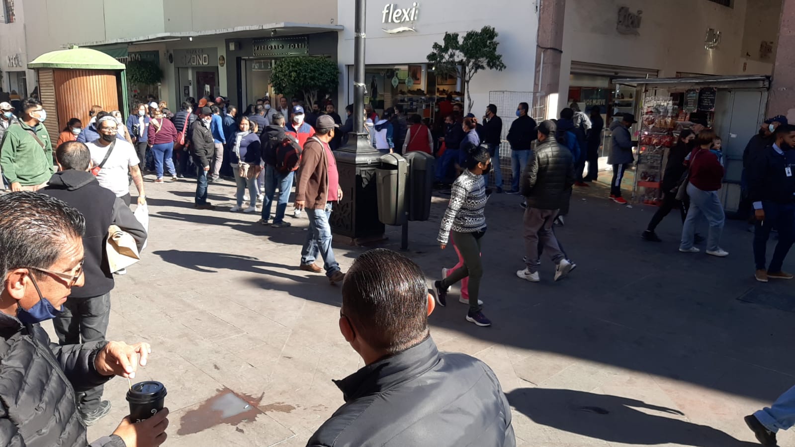 Vendedores informales del Centro Histórico se resisten a ser reubicados. Foto: Nancy Lizet Hernández