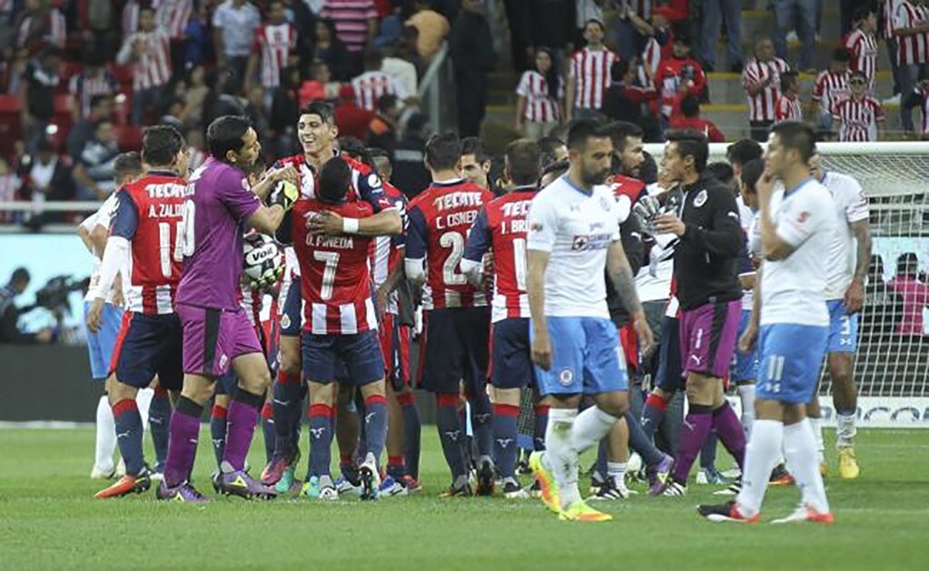 Guadalajara vs Cruz Azul, un duelo parejo en casa de Chivas